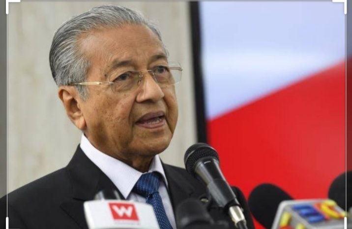 ফরাসিদের শাস্তি দেয়ার অধিকার মুসলমানদের রয়েছে : মাহাথির