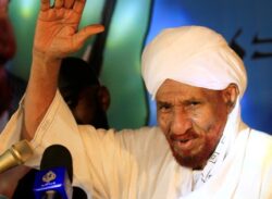 করোনায় মারা গেলেন সুদানের সাবেক প্রধানমন্ত্রী