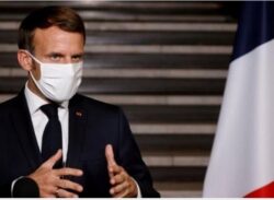 ১৫ দিনের আলটিমেটাম দিয়েছে ফ্রান্সের মুসলিম নেতাদের।