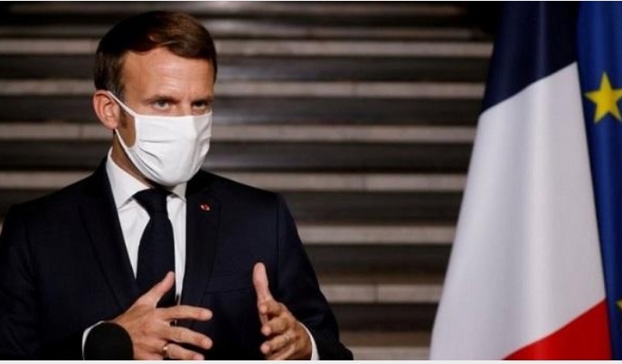 ১৫ দিনের আলটিমেটাম দিয়েছে ফ্রান্সের মুসলিম নেতাদের।