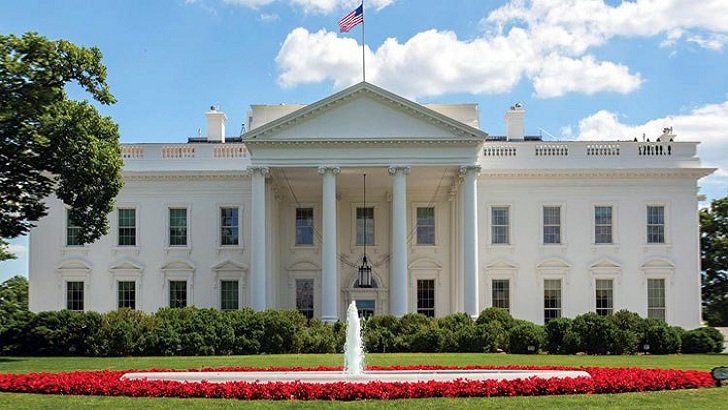হোয়াইট হাউসে ‘বিদায়ঘণ্টা’!