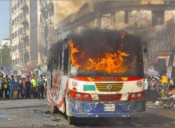 রাজধানীর নয়াপল্টনসহ ১০টি স্থানে বাসে আগুন!!