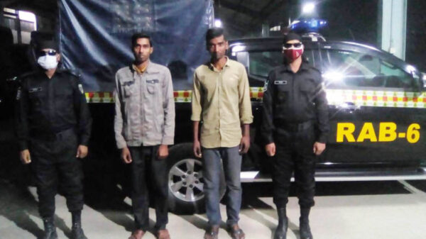 বাগেরহাটের মোরেলগঞ্জে ১৯৫ পিস ইয়াবাসহ দুই মাদক ব্যবসায়ীকে আটক করেছে র‌্যাব।