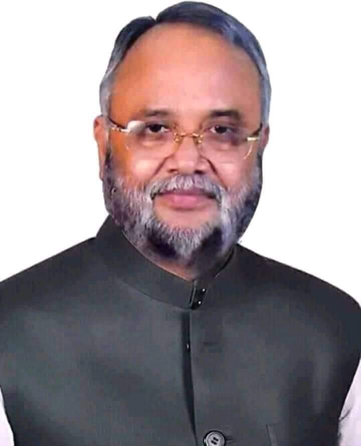 সাবেক মন্ত্রী আ খ ম জাহাঙ্গীর করোনা আক্রান্তে মৃত্যুবরণ করেন।