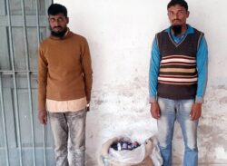 আলুর ট্রাকে মিলল ২৯২ বোতল ফেনসিডিল, আটক ২