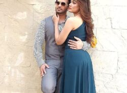 নিজের ডিজাইন করা জামায় মাহির শুটিং