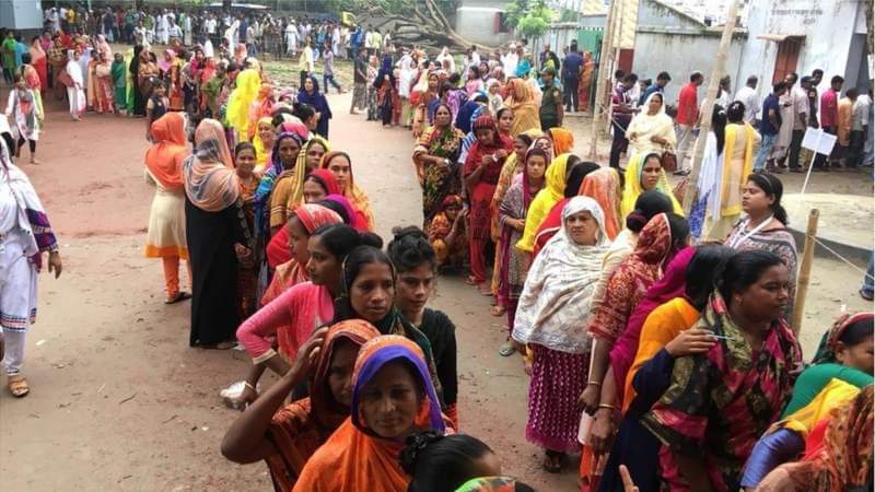 রাজশাহীর কাটাখালী ও পুঠিয়ায় ধীরগতিতে চলছে ভোটগ্রহণ