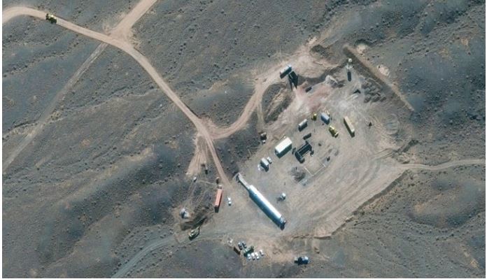 ইউরেনিয়াম সমৃদ্ধ করতে ইরানে আইন পাস