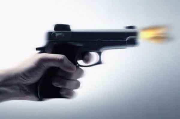 যুবকের পায়ে গুলি করে সটকে পড়ল রোহিঙ্গা!