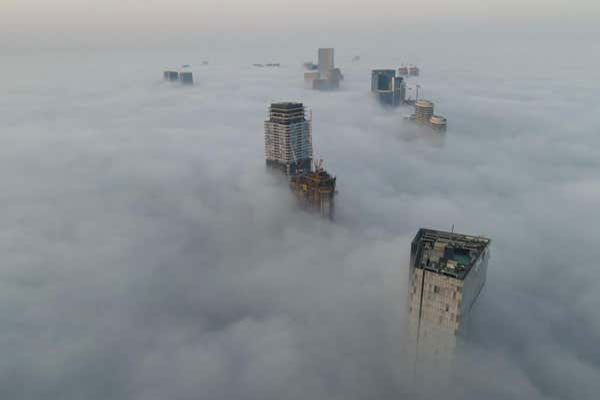 কুয়াশায় অদৃশ্য হঠাৎ  ইসরায়েল!