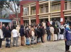 ৬২ পৌরসভায় ভোট চলছে