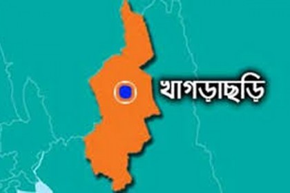 কলেজে ভর্তির জন্য মায়ের সাথে বেরিয়ে প্রাণ হারাল নুসরাত।