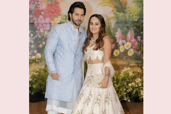 বিয়ের পিঁড়িতে বসতে যাচ্ছেন বলিউড তারকা বরুণ ধাওয়ান।