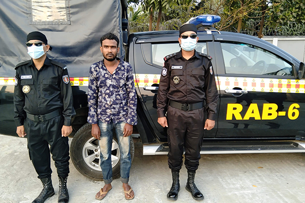 ব্যবসায়ীকে হত্যা মামলায় গ্রেফতার: ভাতিজা