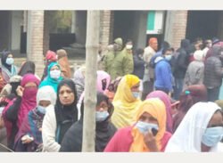 ভোটগ্রহণ চলছে নওগাঁর দুই পৌরসভায়।