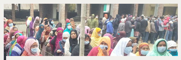 ভোটগ্রহণ চলছে নওগাঁর দুই পৌরসভায়।