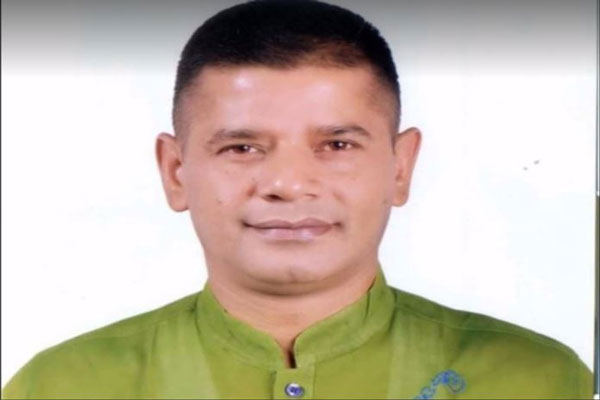 নৌকার প্রার্থী: এখন মেয়র লোকমানের হত্যাকারী!