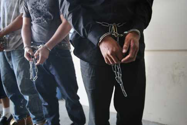 জুয়াড়ি আটক ৩০