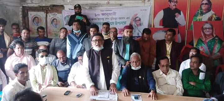 মোংলা পোর্ট পৌরসভা নির্বাচনে আওয়ামীলীগ মনোনীত নৌকা প্রার্থী তার নির্বাচনীয় ইশতেহার ঘোষণা করেন।