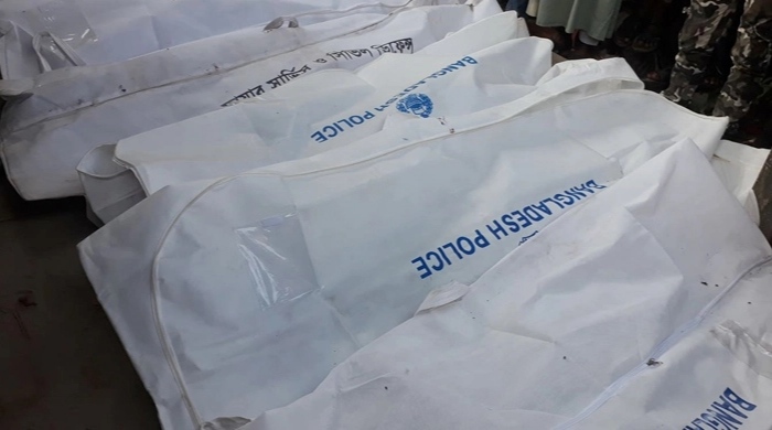 সড়ক দুর্ঘটনায় নিহত সাতজনের ছয়জনই একই পরিবারের।