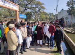 সড়ক ও ড্রেন নির্মাণের সাইট পরিদর্শনে রাসিক মেয়র।