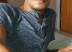 প্রেমে ব্যর্থ শুভ এখন মানুষকে ভালোবাসেন,