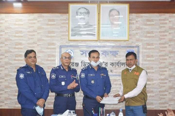 ময়মনসিংহ ডিবির ওসি আবারো রেঞ্জে শ্রেষ্ঠ উদ্ধারকারী কর্মকর্তা