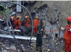 ইন্দোনেশিয়ায় ভূমিকম্প, মৃত বেড়ে ৫৬