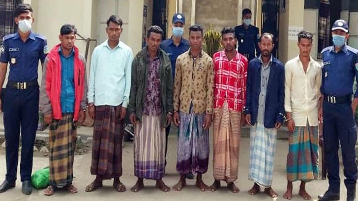 দুই আসামিসহ গ্রেফতার ৭ তাহিরপুরে হত্যা মামলার