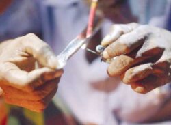 প্রাণঘাতী ইয়াবা, ফেনসিডিল, গাঁজা, অ্যালকোহল ও হেরোইনের।