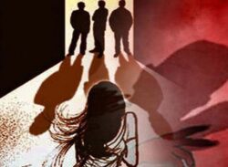 কক্সবাজারে রাস্তা থেকে মাইক্রোবাসে এক কিশোরীকে (১৫) তুলে নিয়ে গণধর্ষণ!