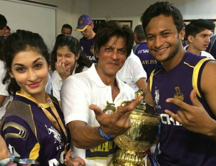 দড় কষাকষিতে অবশেষে ৩ কোটি ২০ লাখ রুপিতে কলকাতা নাইট রাইডার্সে সাকিব