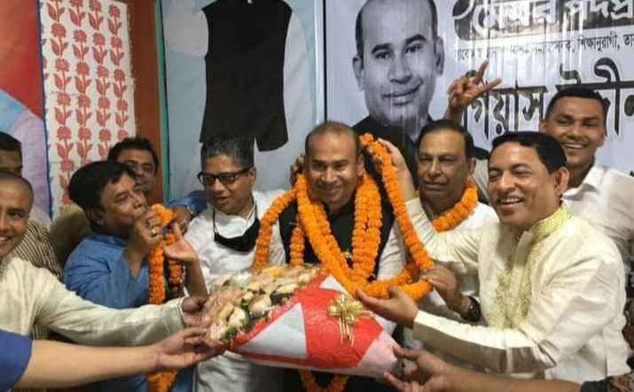 লক্ষ্মীপুরের রায়পুর পৌরসভা নির্বাচন, নৌকার প্রার্থী গিয়াস উদ্দিন রুবেল ভাট মেয়র পদে নির্বাচিত