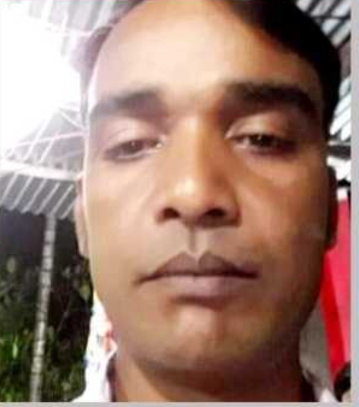 মোটরসাইকেল চালকের প্রাণ গেল ট্রাকচাপায়!