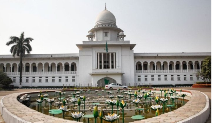 শেখ হাসিনাকে হত্যাচেষ্টা : এক আসামিকে খালাস