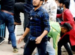 ছাত্রলীগের ধাওয়ায় পুলিশ ফাঁড়িতে ঢুকলেন বিএনপির এমপি