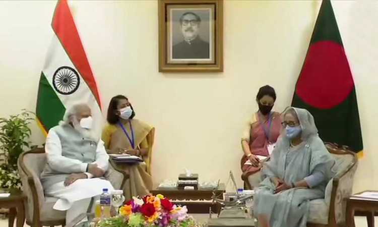 মোদি – হাসিনা বৈঠক শুরু