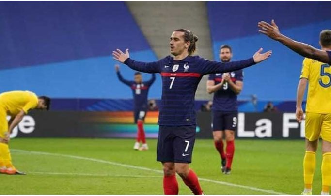 বিশ্বকাপ বাছাইয়ের প্রথম ম্যাচে ধাক্কা খেলো ফ্রান্স