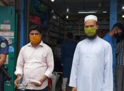 ভোলার লালমোহনে স্বাস্থ্যবিধি না মানা এবং মাস্ক না থাকায় ৮ জনকে জরিমানা করেন ভ্রাম্যমান আদালত