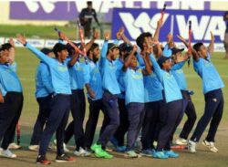 আবাহনীর হ্যাটট্রিক শিরোপা জয়