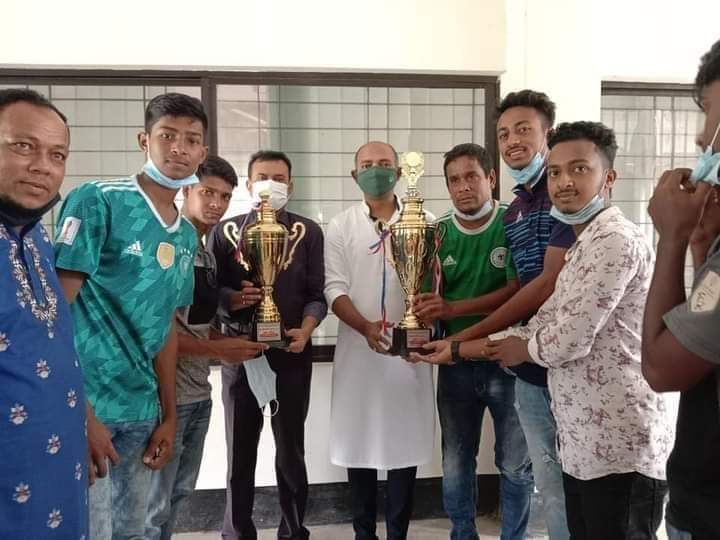 লালমোহন কে পরাজিত করে “বঙ্গবন্ধু গোল্ডকাপ (অনূর্ধ্ব১৭)২০২১” বিজয়ী ভোলা সদর উপজেলা।