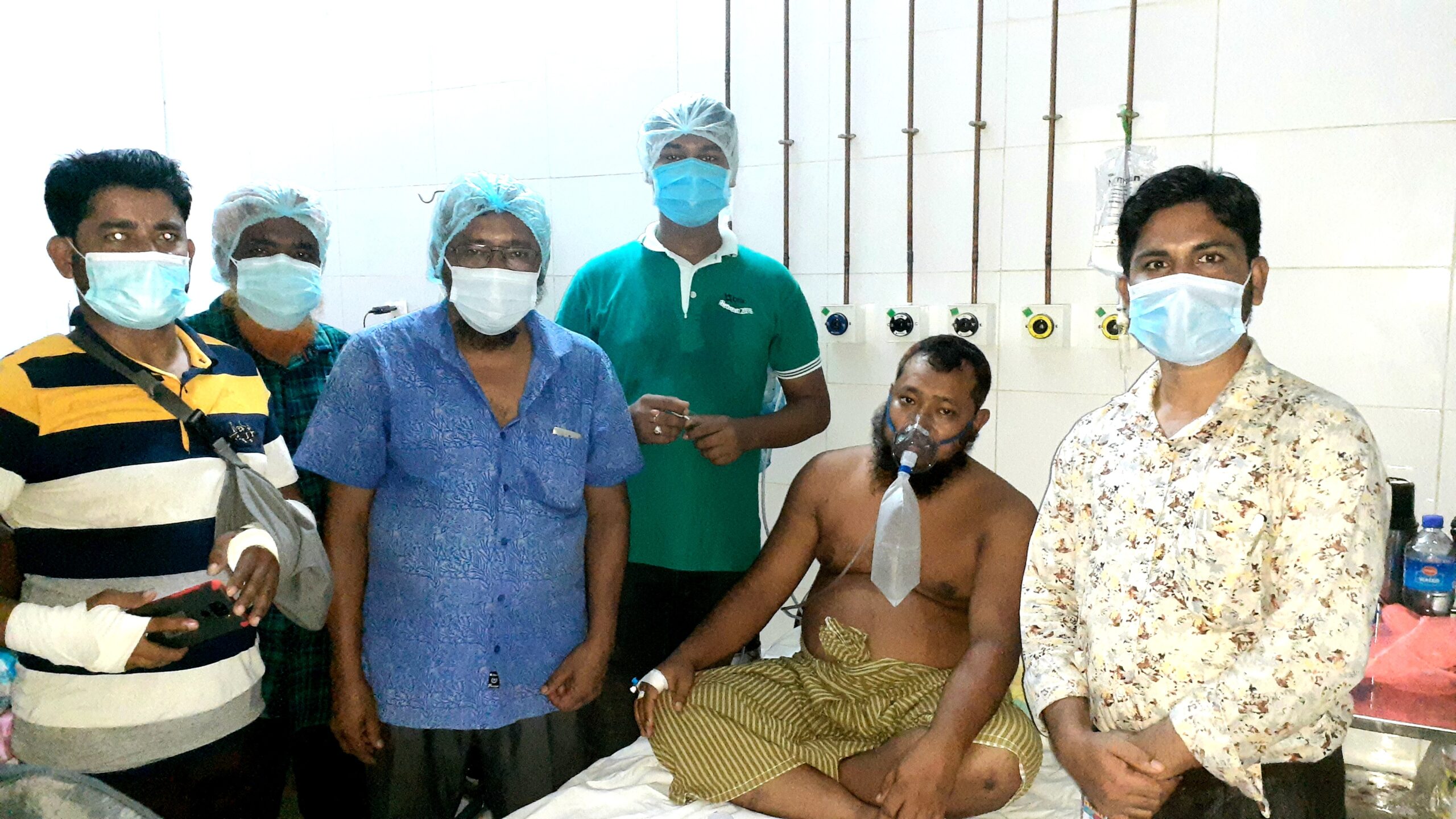 কলাপাড়া চম্পাপুরের চেয়ারম্যান পদপ্রার্থী মোঃ মাহবুবুর রহমান তালুকদারের ছোট ভাই কোভিডে আক্রান্ত হয়ে হাসপাতালে ভর্তী..সকলের কাছে দোয়া কামনা।