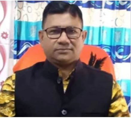 রাজশাহীতে পৌর মেয়রের বাড়িতে অভিযান, অস্ত্র-কোটি টাকাসহ স্ত্রী আটক