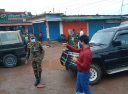 ত্রিশালে লকডাউন অমান্য করায় 13 মামলা 18500 টাকা জরিমানা