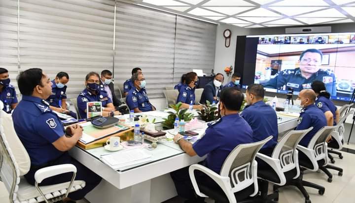 জাতীয় শোক দিবসের অনুষ্ঠানের সর্বোচ্চ নিরাপত্তা নিশ্চিত করতে আইজিপির নির্দেশ।