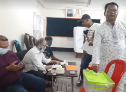 বিএফইউজে নির্বাচনের ভোটগ্রহণ চলছে রাজশাহীতে