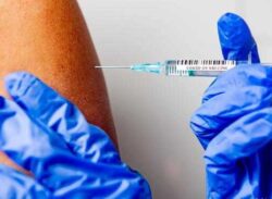 দেশে করোনা টিকার বুস্টার ডোজ প্রয়োগ শুরু