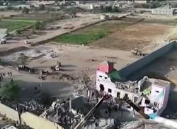 ইয়েমেনের কারাগারে সৌদি জোটের বিমান হামলায় নিহত ৭০