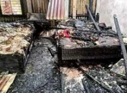 ভূঞাপুরে সাবেক চেয়ারম্যানের বাসভবনে আগুন