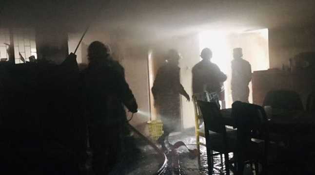 রাজধানীর বিজয়নগরে ভবনে অগ্নিকাণ্ড